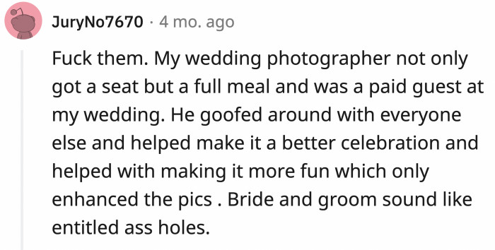 If you want good photos for your wedding, don't piss off the photographer