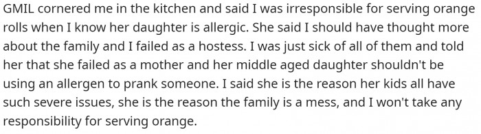 GMIL accused OP of provoking the incident by serving food with oranges.