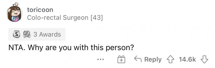 Here's how Reddit users reacted to u/CaliforniaSunset533's dilemma: