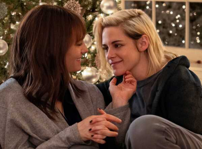 10. 'Happiest Season' (2020) director Clea Duvall shared that the film is basically an autobiography