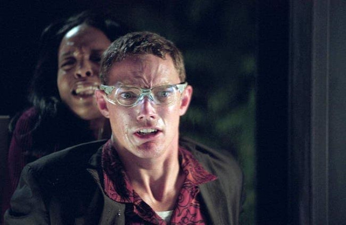 2. Matthew Lillard gave an excellent performance as a neurotic and charismatic psychic