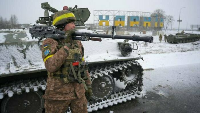 23. A “historic decision” .. Finland departs from its neutrality and decides to supply Ukraine with weapons