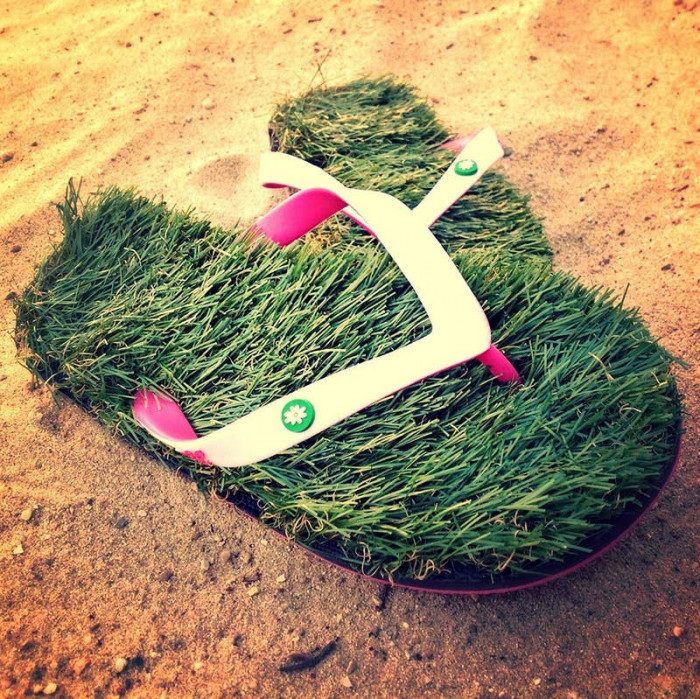 8. If you love feeling grass on your feet, you will love these flip-flops