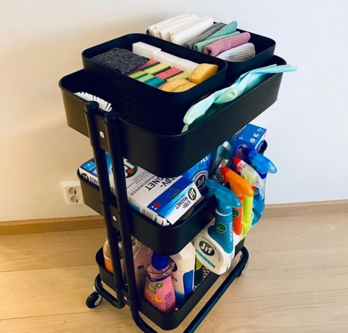 Organize cleaning accessories.