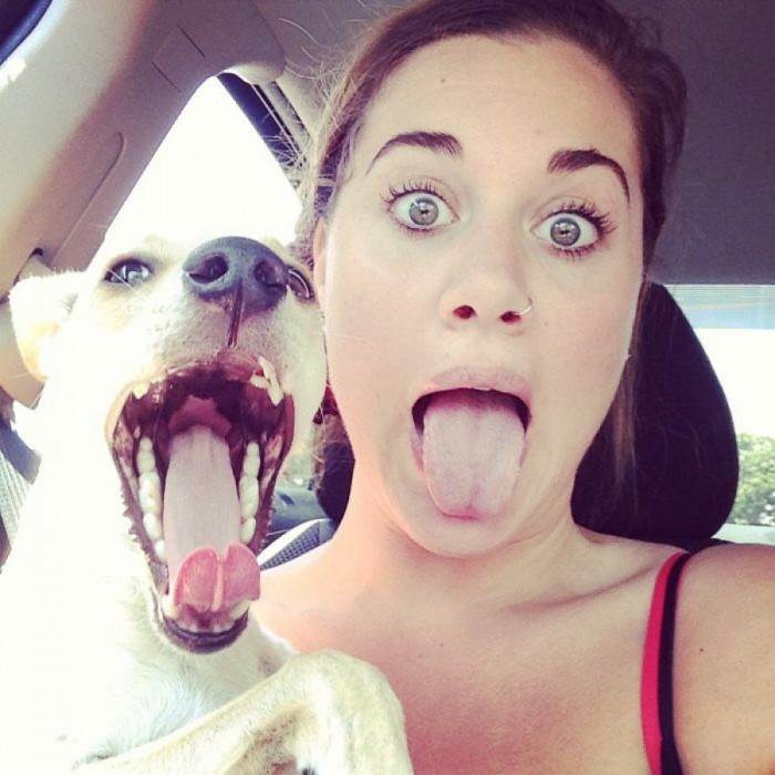 Always with the tongues sticking out.