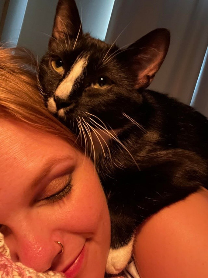 10. “I have been claimed. Meet Juniper! First time cat mom.”