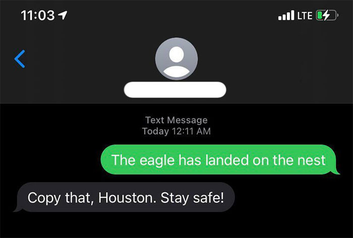 2. She Asked to Text Her When the Food Is at Her Doorstep, but I Was Starting to Feel Tired and This Was the First Thing I Thought About