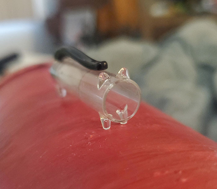 30. This pen's cap is cat-shaped