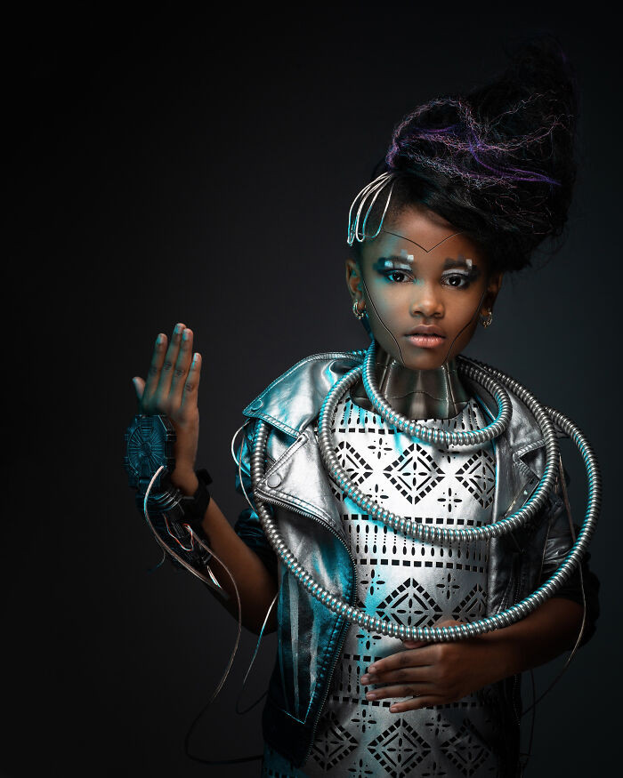 The Bethencourt's art dabbles in the futuristic ...