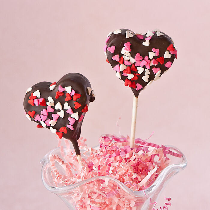 The cake pops were Valentine's Day-themed, and you would think he bought them to be sweet and romantic for his date.
