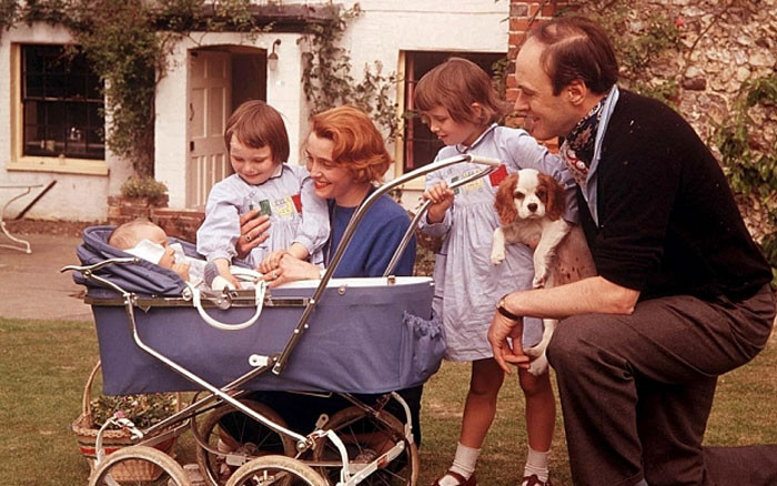 Below: Dahl, his wife and 3 children