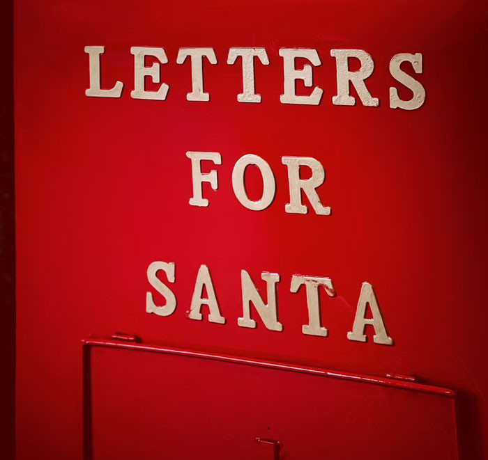 A silly redditor would always switch up the letters from Santa to Satan and would see how long it takes for her mom to realize it.