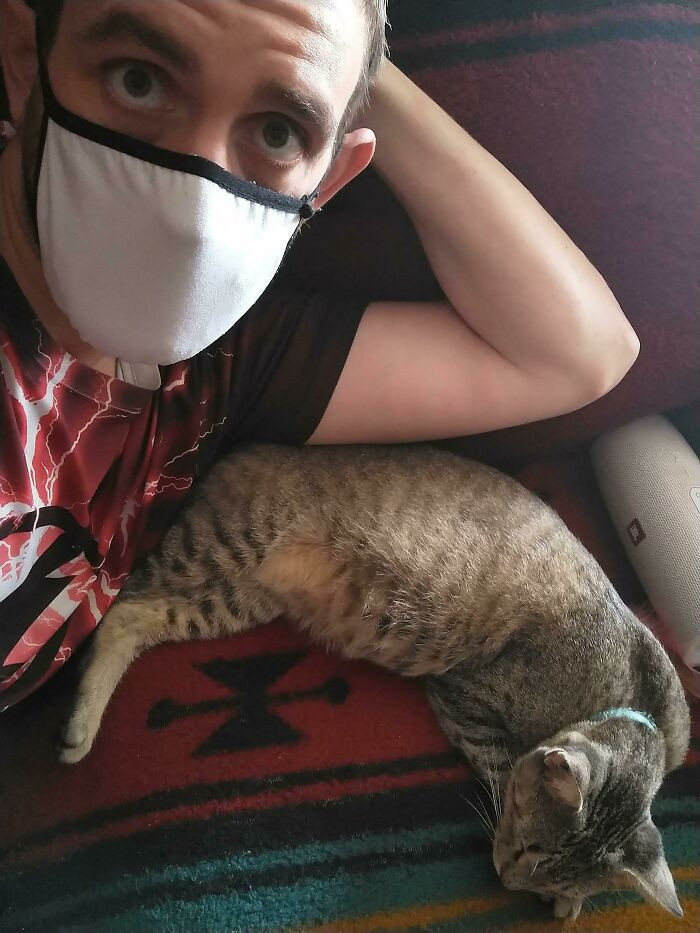 24. Rescuing a lovely and needy kitty!
