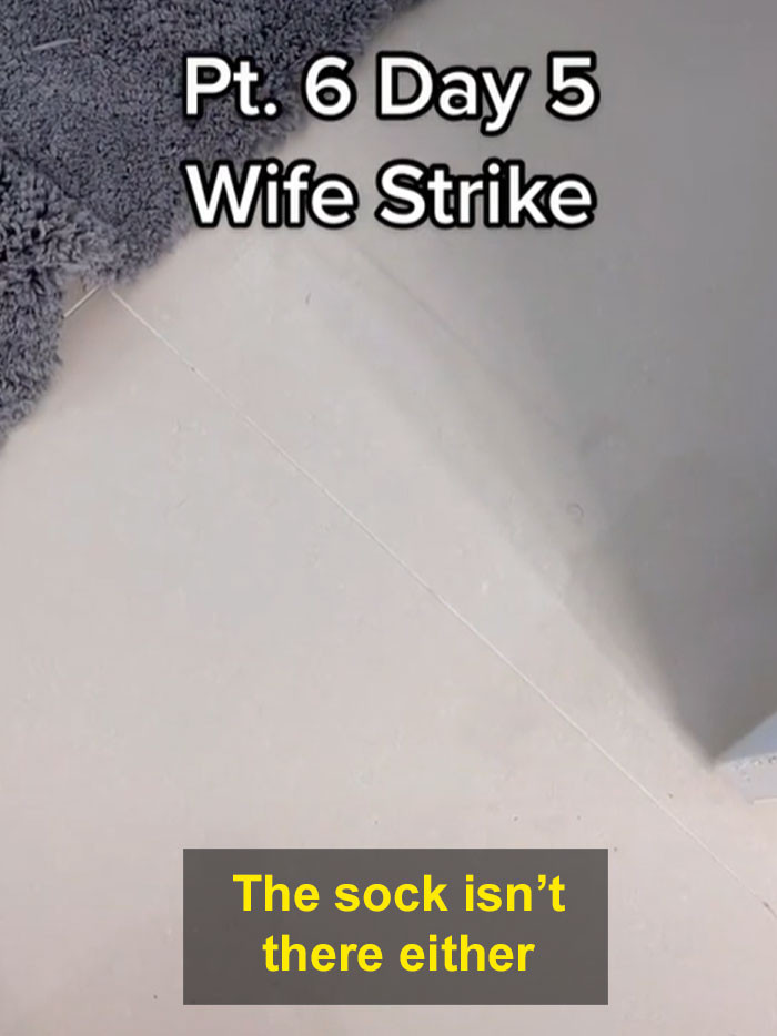 The sock disappeared also...