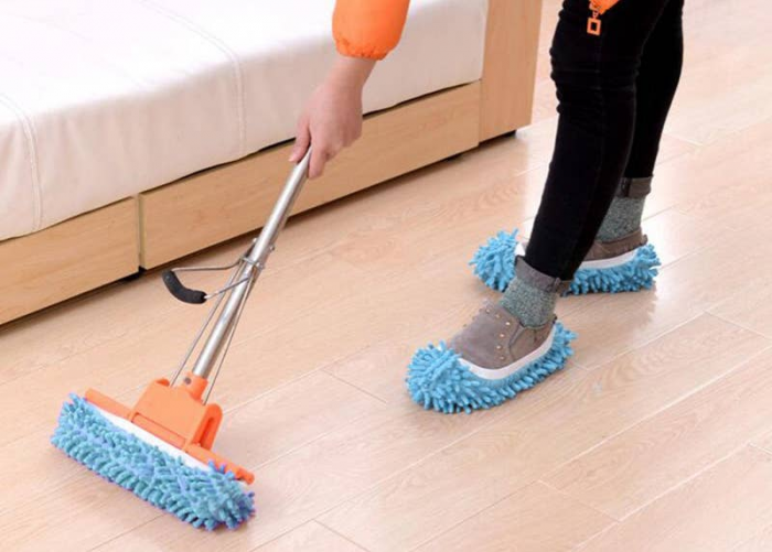 12. A set of mop slippers enables you to get the job done in less time.