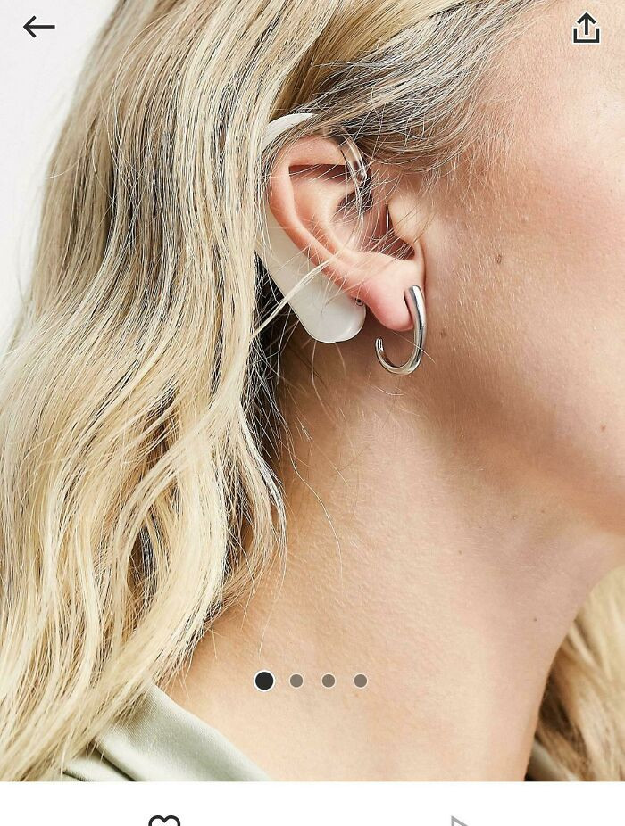 13. When Browsing One Of The Biggest Online Stores, I Saw This And Thought It Was Part Of The Earring But It’s A Hearing Device.