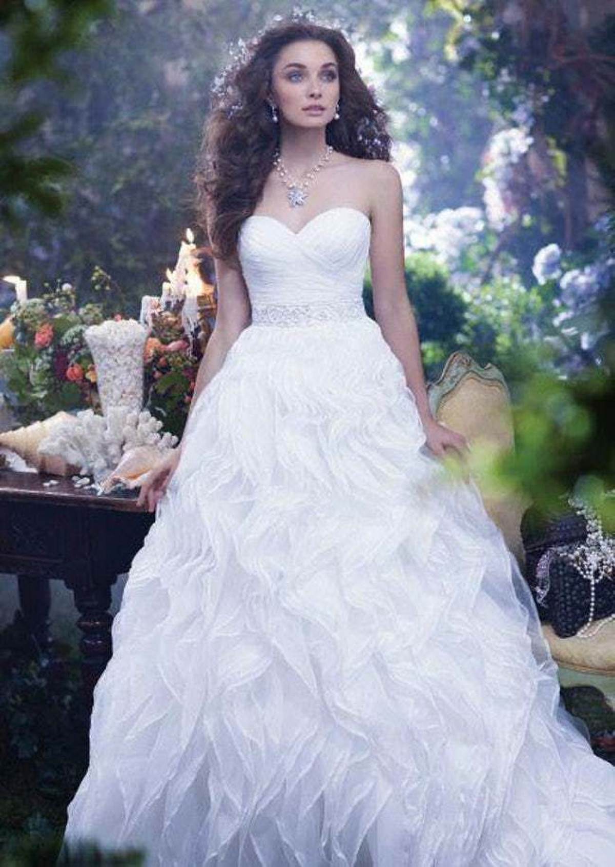 15 Of The Most Beautiful Disney Inspired Wedding Dresses