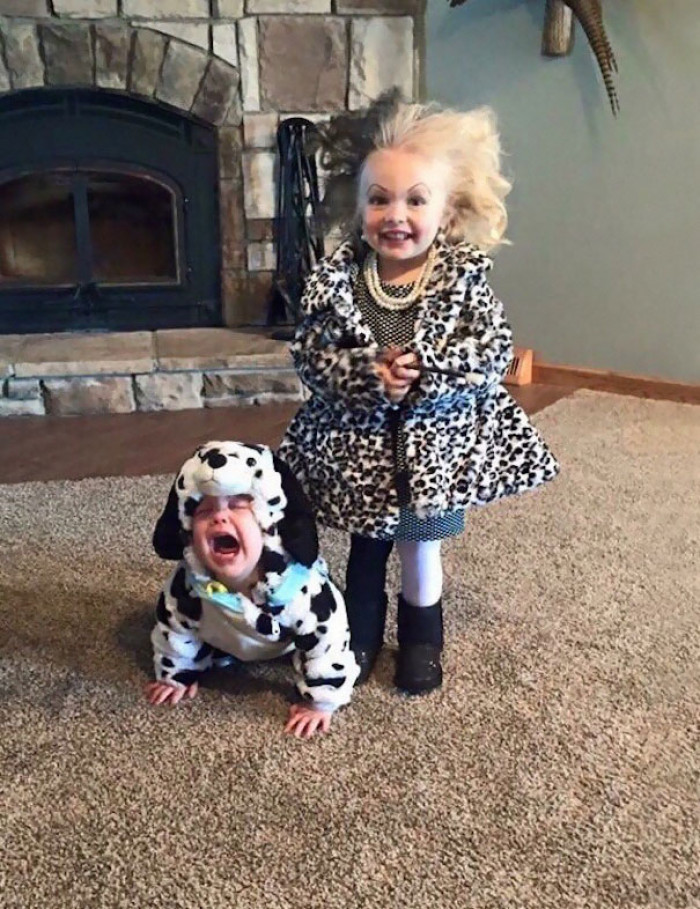 #2 Cruella And Dalmatian