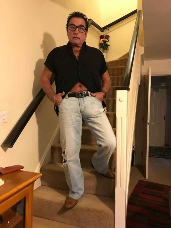 Facebook Users Collectively Lose Their Minds Over This Dude's Photo