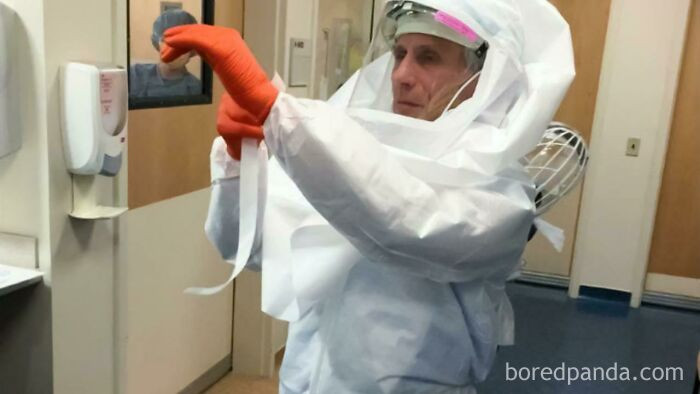 5. Throwback To 5 Years Ago When Tony Fauci, At 74 Years Old, Was Suiting Up To Treat An Ebola Patient Himself Because He 