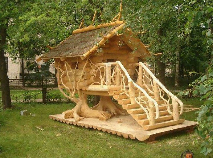 9. Tree house coop