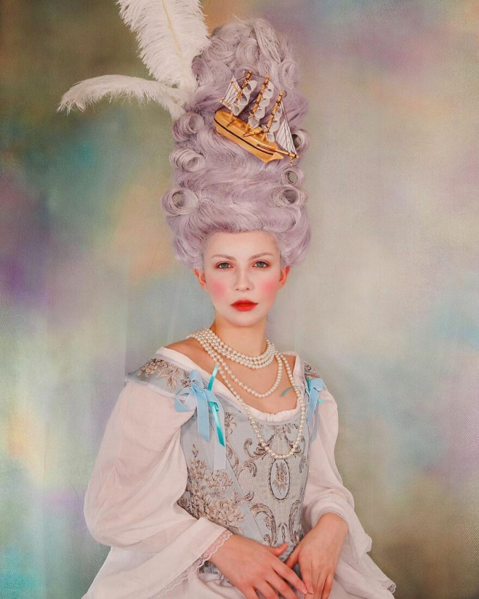 21. If Marie Antoinette had a daughter she would look like this.
