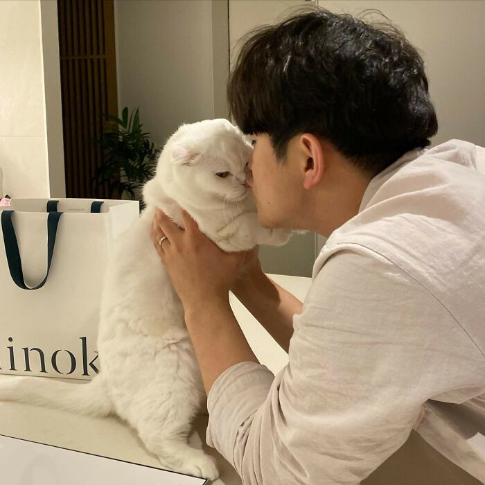 Smooch!