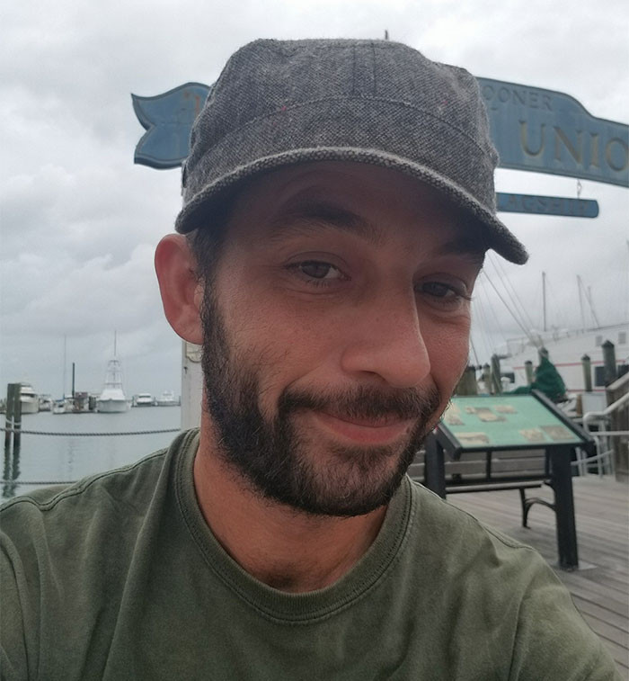 Mohawk Joey's experiment went viral for exposing the businesses that claim that no one wants to work anymore.