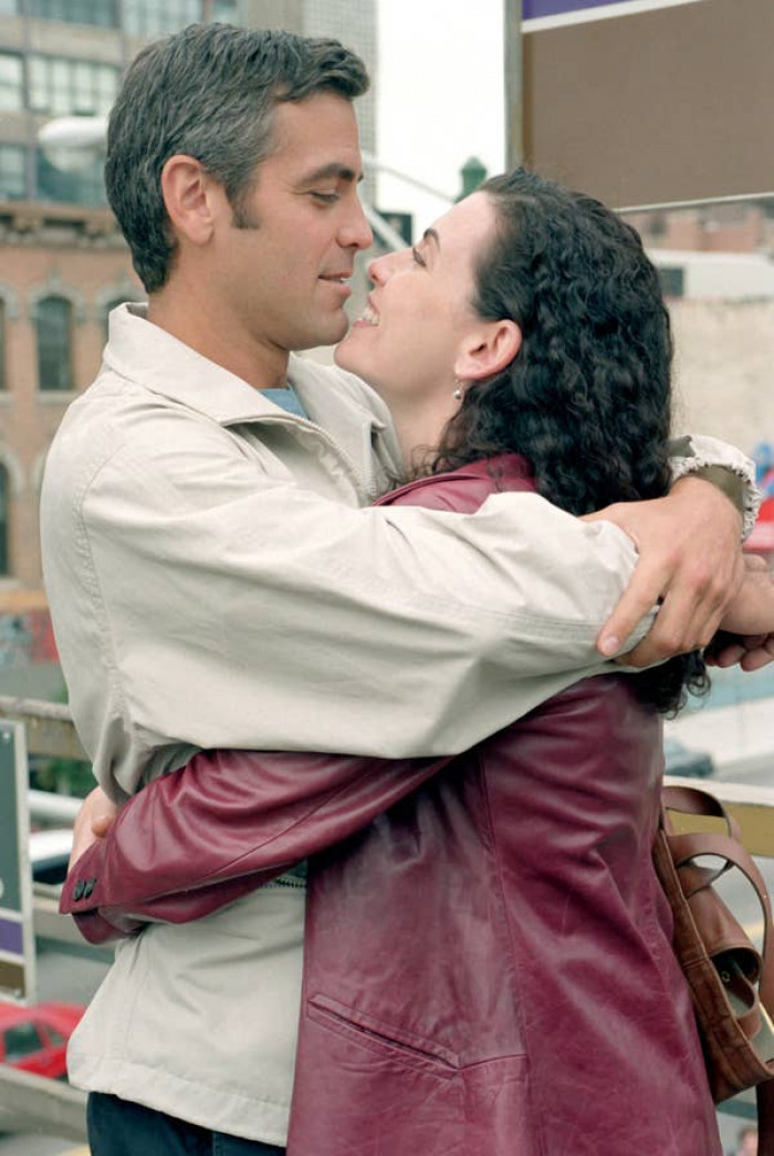 7. George Clooney & Julianna Margulies