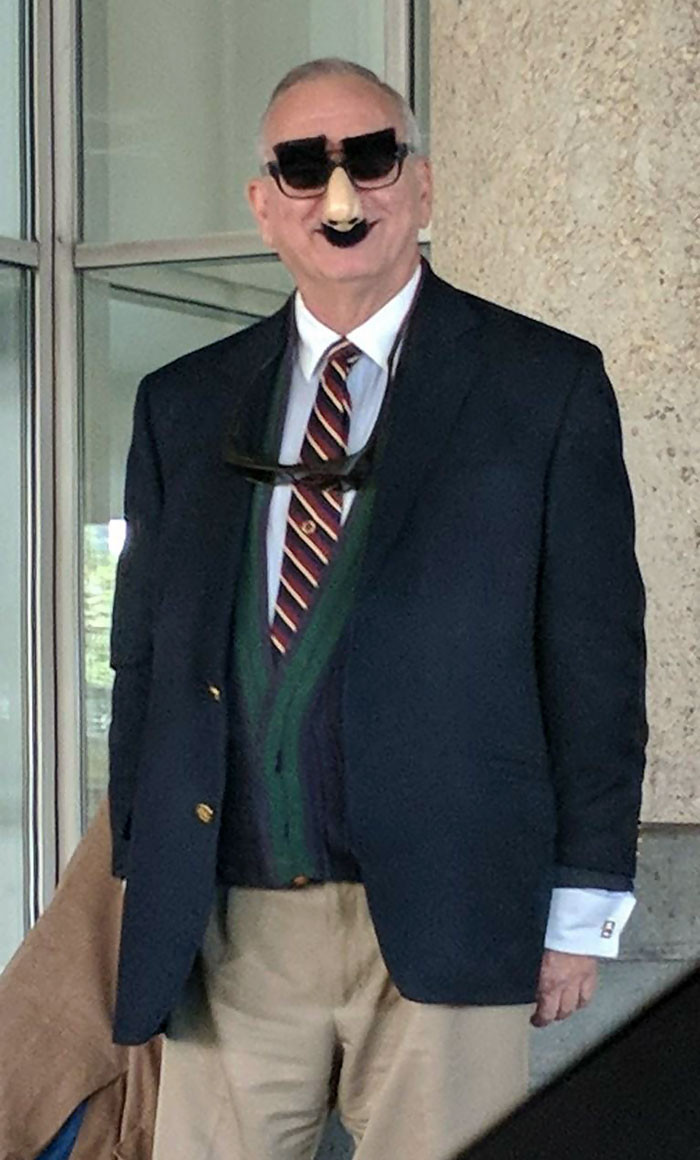 2. My dad says he's lost weight and that I might find it hard to spot him at the airport