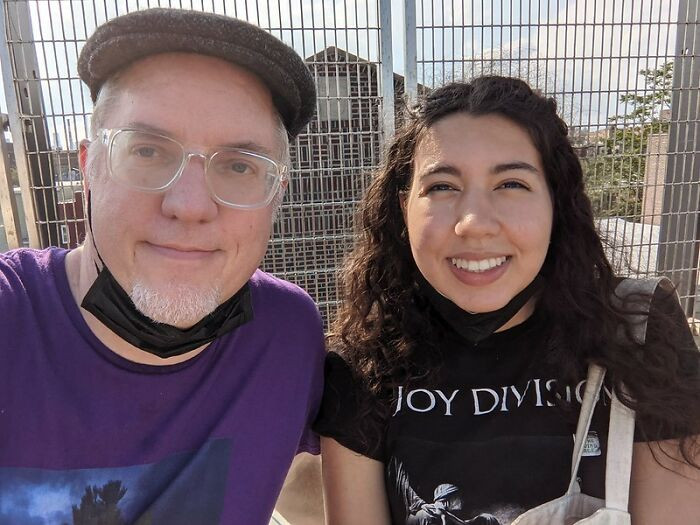 Man Gets Into An Argument With His SIL After She Refused To Let His Daughter Use The Bathroom