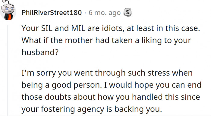 The Redditors told her she had the right.