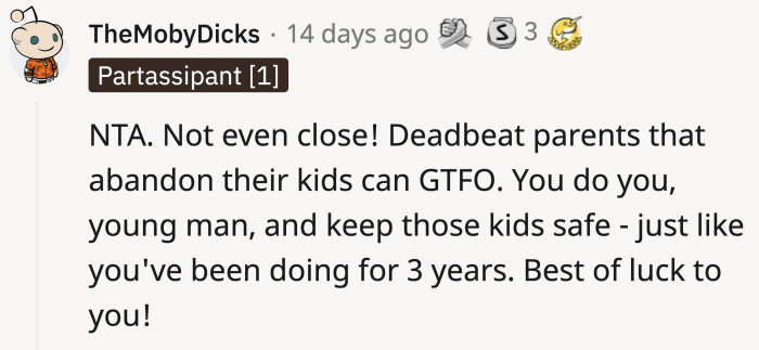 Redditors quickly made sure that OP knew how much of a great brother he is.