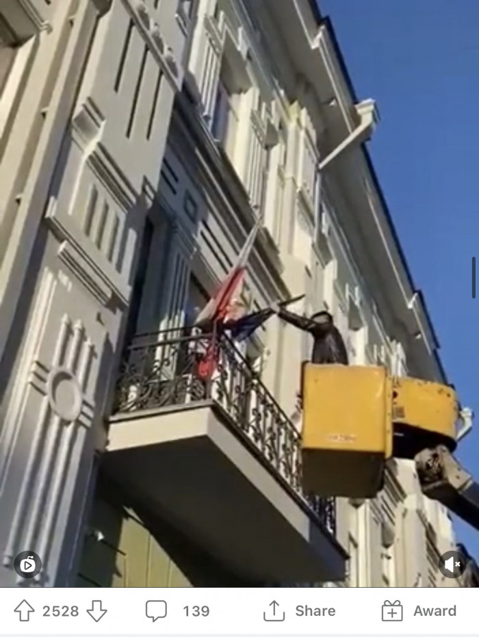 31. “Two Men in Irkutsk, Russia Rent a Cherry Picker and Try to Tear Down EU Flag From Polish Embassy“