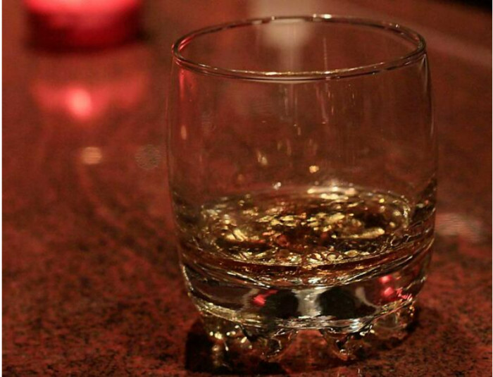 9. Be careful while drinking sometimes your baby might wake up with a hangover. 