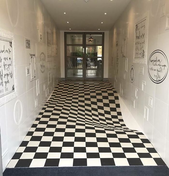 Anti-run flooring