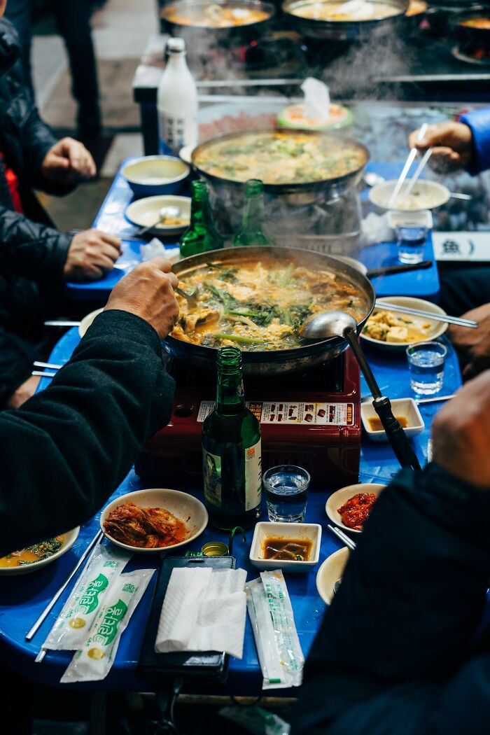 21. Eating in Korea