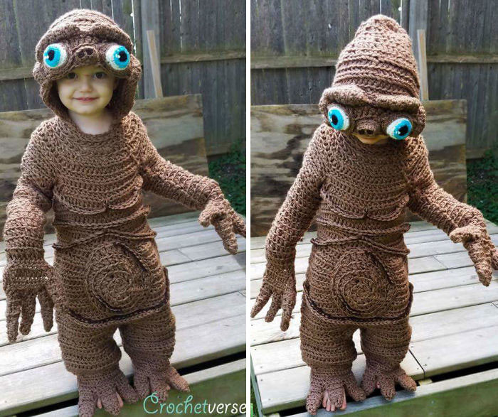 1. Crochet E.T. Costume