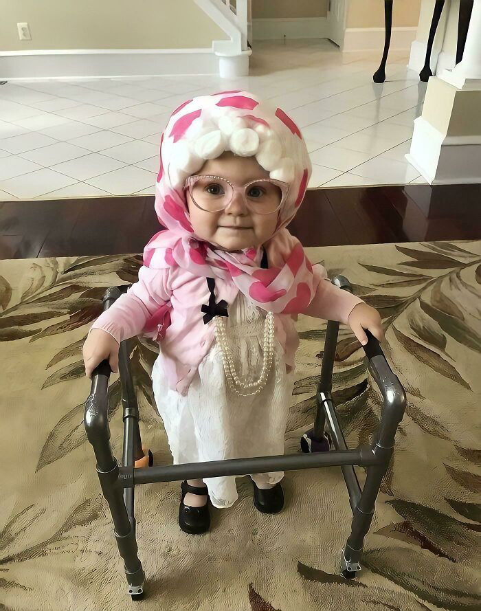 51 Kids' Halloween Costumes Deliver Endless Amounts Of Childhood ...