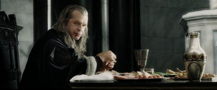 8. To accent his “Grandiose” Vanity, Denethor had to wear many layers of clothes