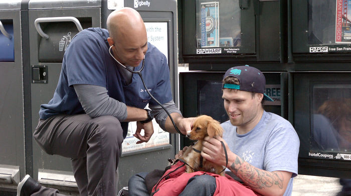 Dr. Stewart Kwane is helping the homeless and their pets.