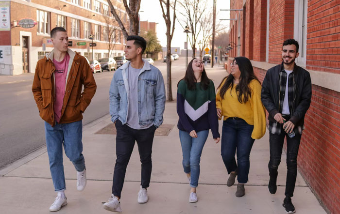 4. If you're among those who walk slower than other people, this is something you'll really appreciate.