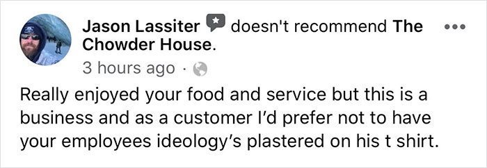 The review that the customer left on social media.