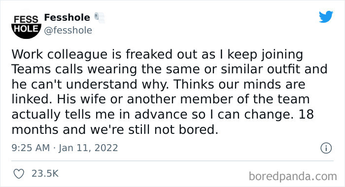 #6 Wearing the Same or Similar Outfit