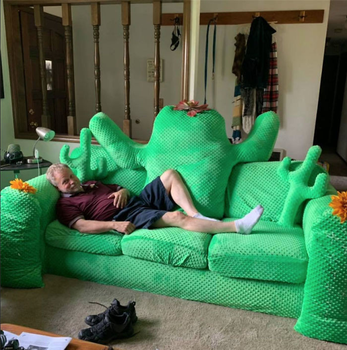 And the best couch award goes to...