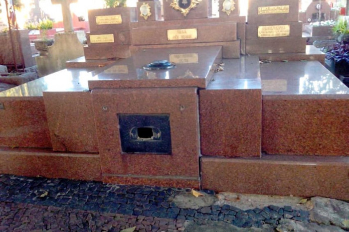 One day, an employee at a cemetery in Brazil was minding his business and doing his job when he heard a strange sound as he passed a tomb.