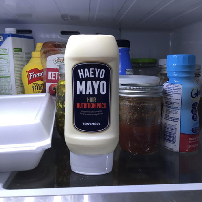 THIS IS SHAMPOO NOT MAYO, DON'T EAT IT