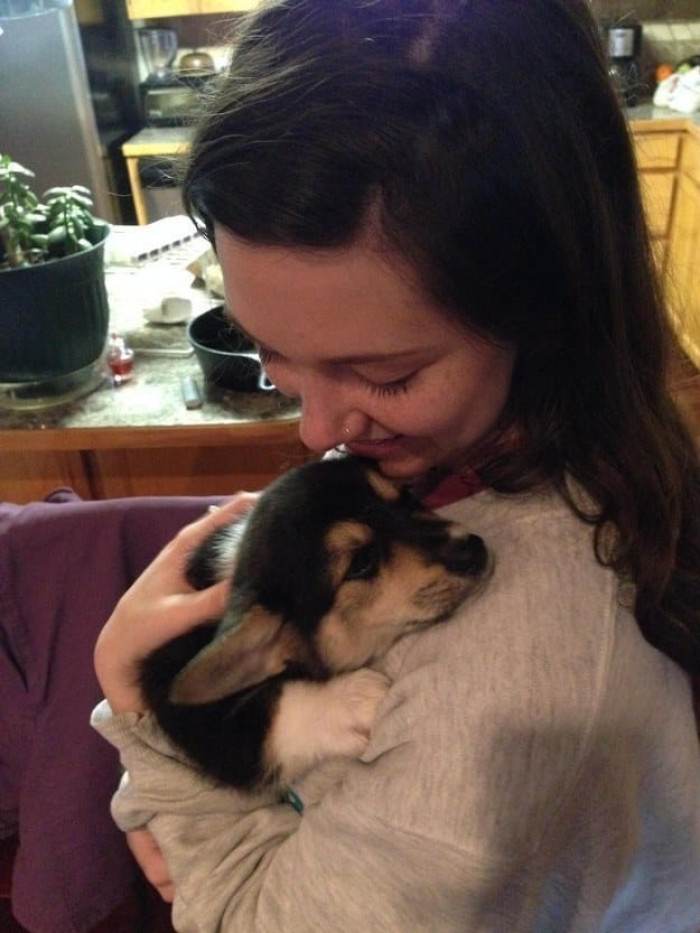 Snugglin' on the shoulder