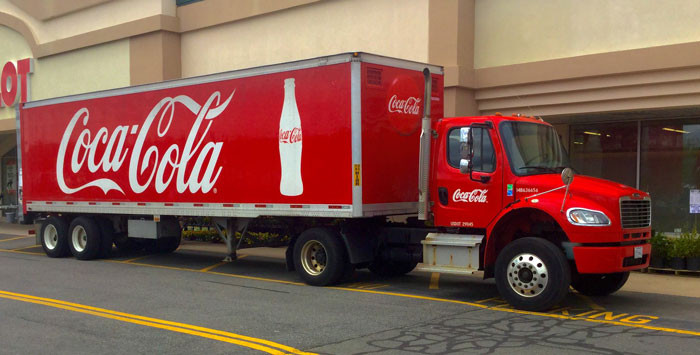 On-call 24/7 to recover abandoned trucks and cargo.