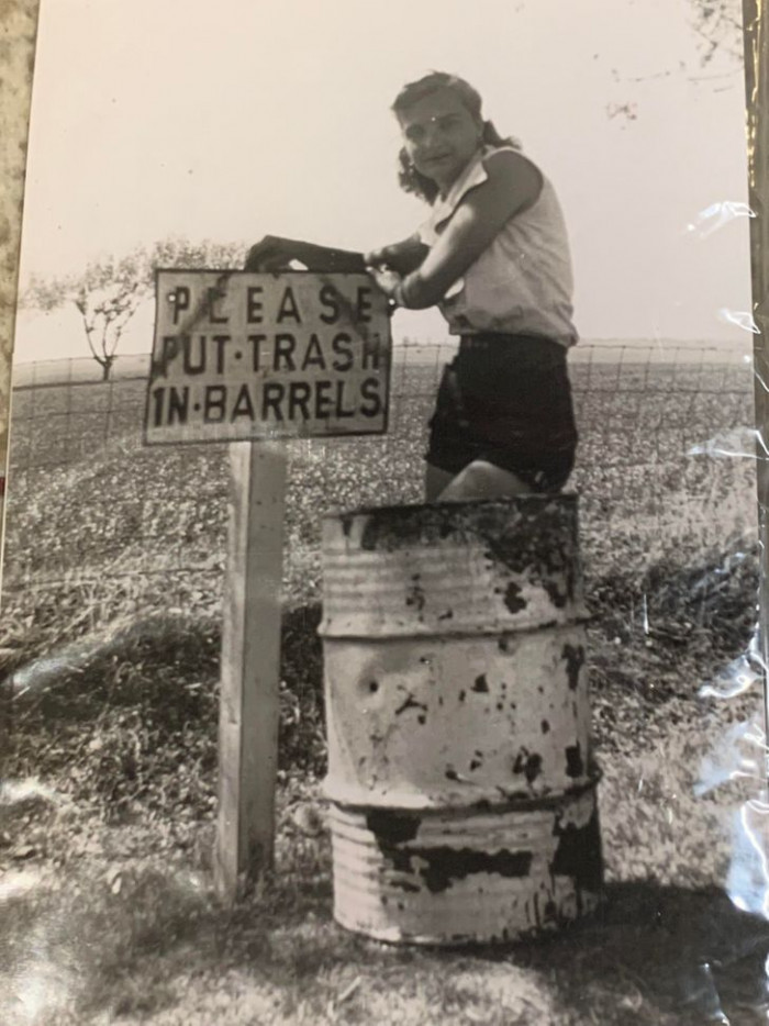 1. “Here’s my grandma being a meme innovator in Oklahoma in the 1940’s!”